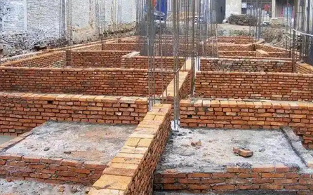 平凉农村自建房地基如树根，根深方能叶茂!