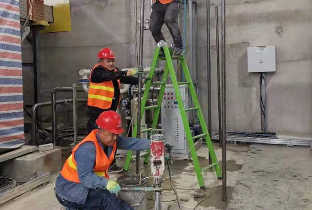 平凉跟着加固公司学地基加固：轻松应对建筑险情！